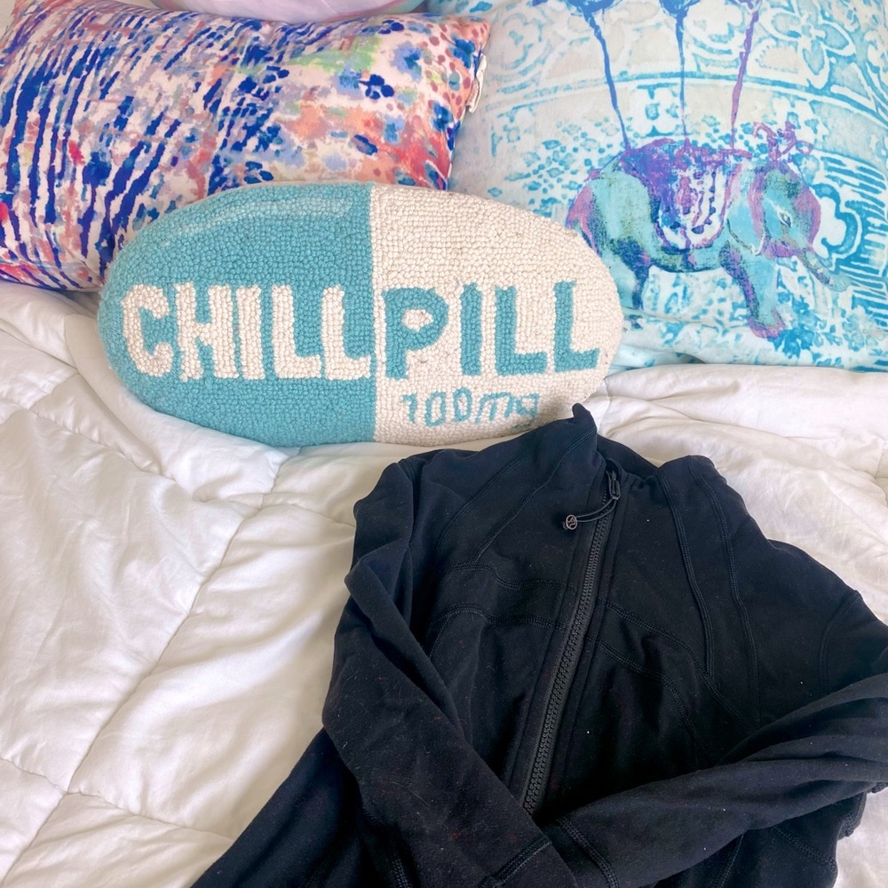 SIZE 0 LULULEMON Black Define Jacket!! *VERY LIGHTLY WORN*